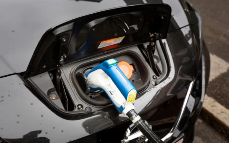 Places for London launches search for a new electric vehicle charging hub partner