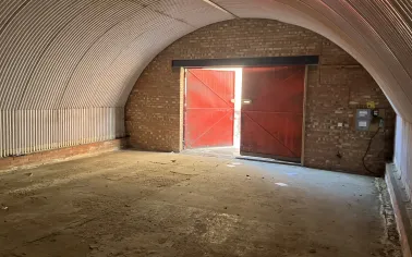 Trussley Road arch