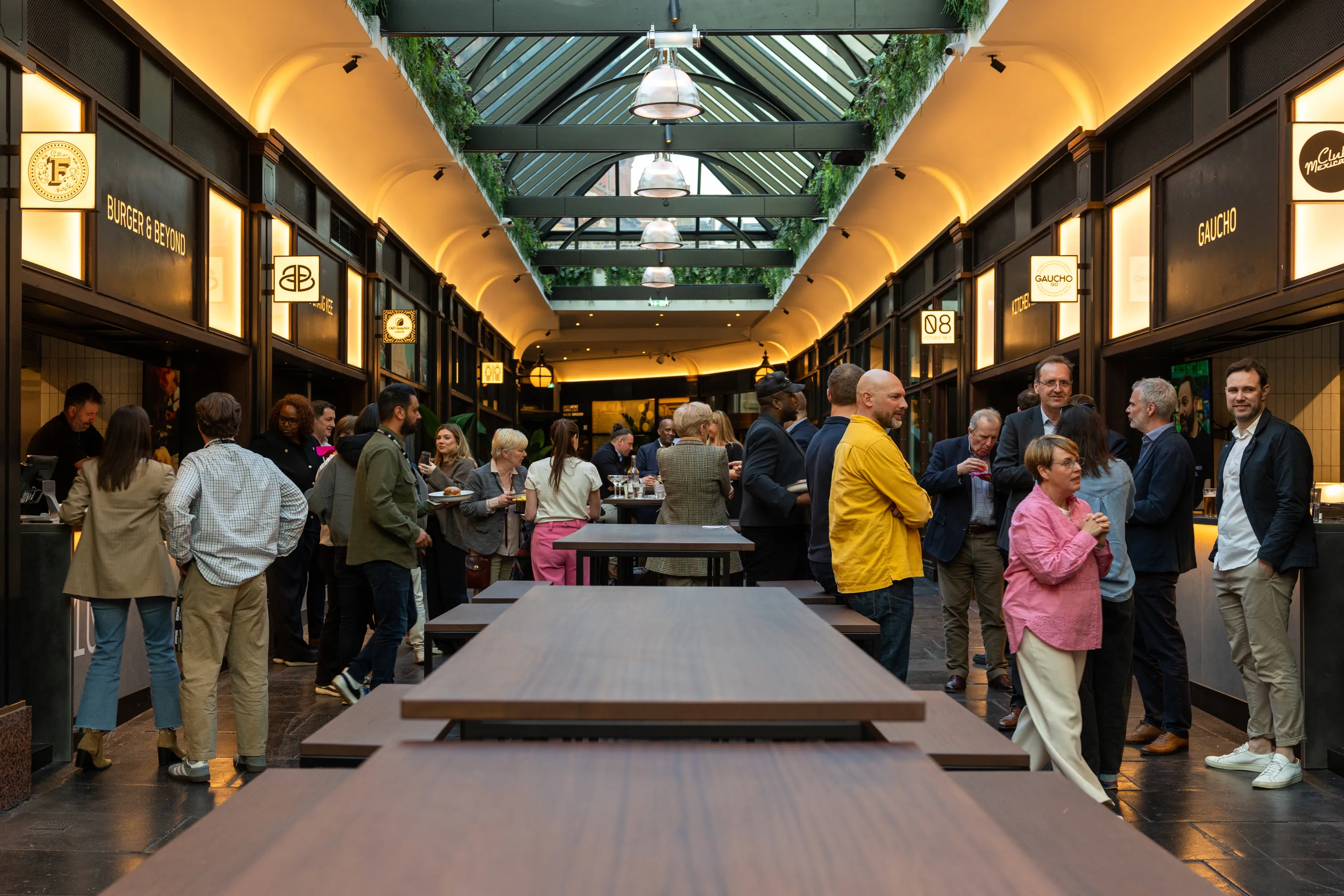 Retail to let in London